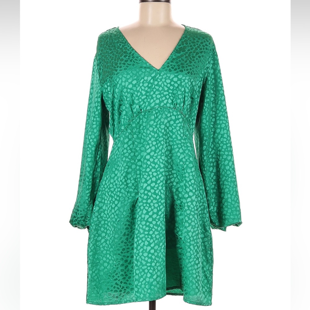 NWT ASOS Green Patterned Dress Size 8